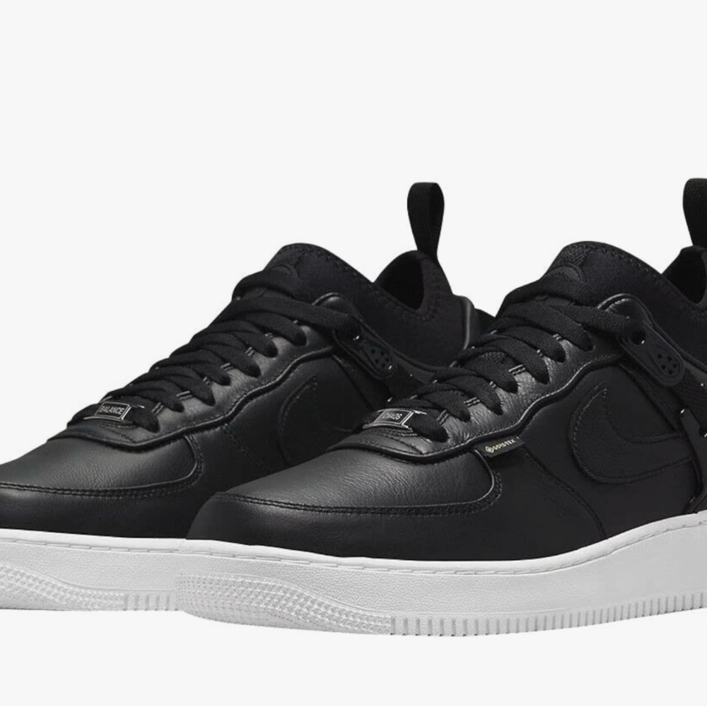 Nike - Picture 2 of 10